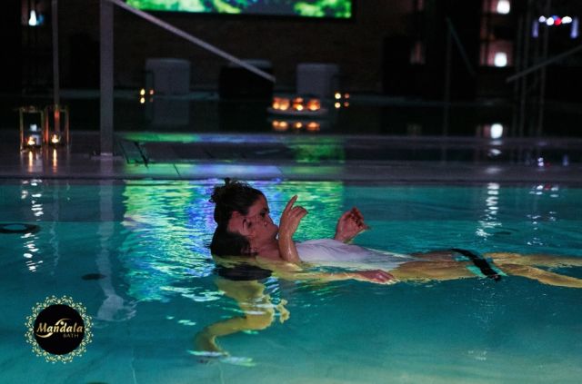 Aqua Healing fürdőbelépővel