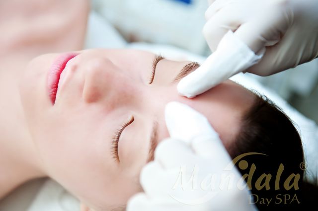 Deep Cleansing Facial with Mesotherapy